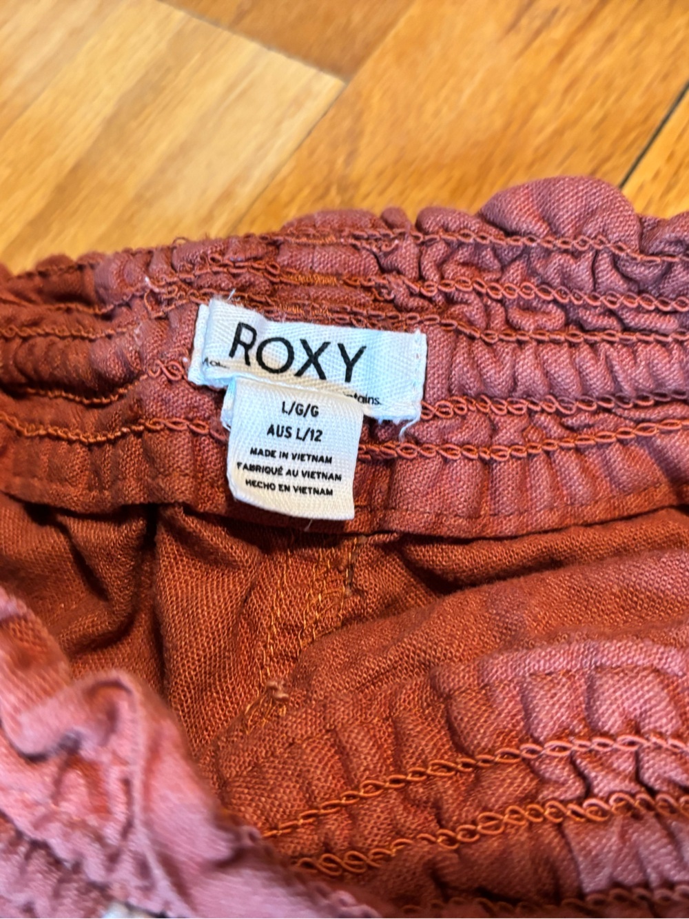 Roxy Women's Rust Drawcord Linen Shorts - Large - Picture 3 of 6